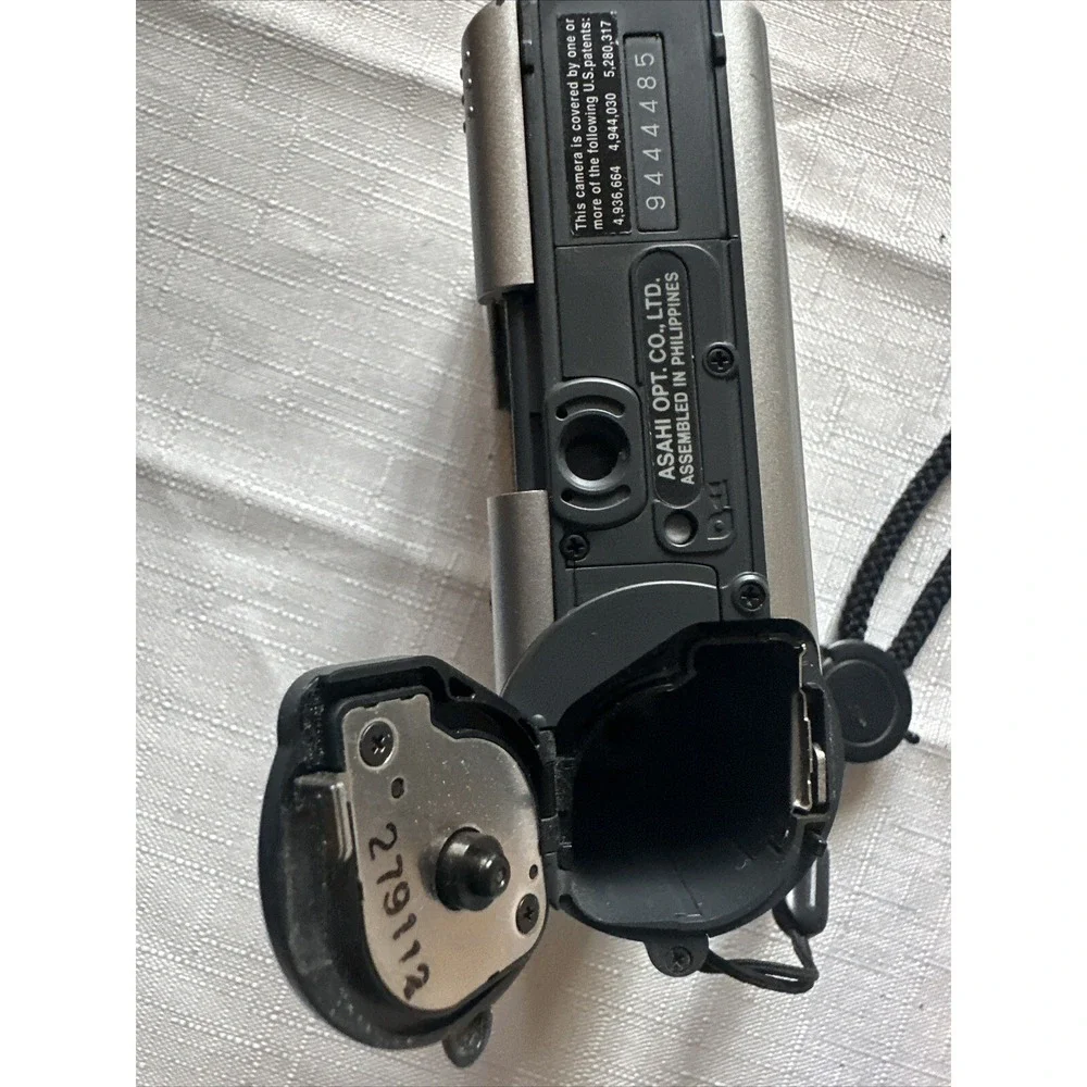 Pentax Efina PQI-IX Point & Shoot APS‎ Film Camera with case, NOT TESTED